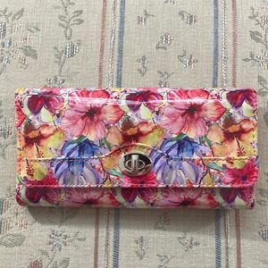 Flower coupon wallet